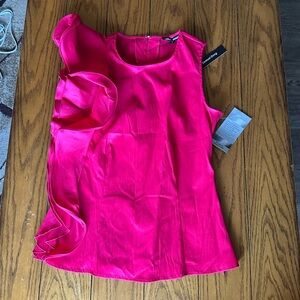 NWT Samuel Dong pink flower top